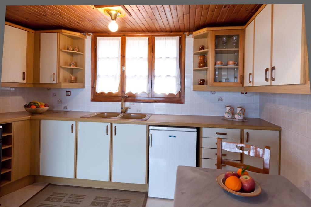 Pension Eleni Nafplion Rum bild